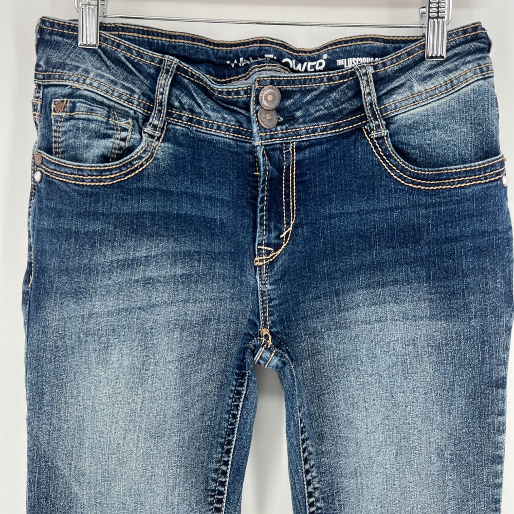 WallFlower Luscious Curvy Bootcut Jeans 9 Long Stretch Embroidered Pockets 30x31 - Picture 6 of 12